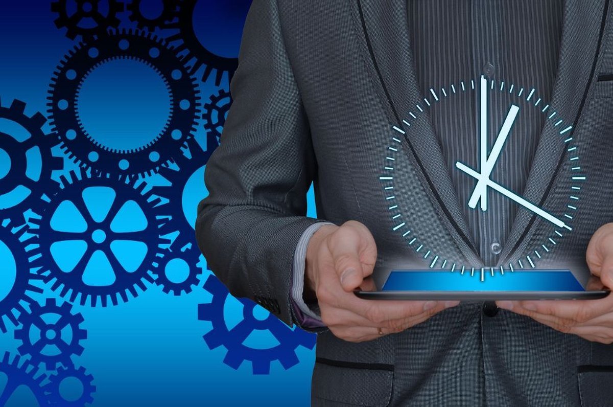 La automatizaci&oacute;n en mantenimiento mejora la gesti&oacute;n de inventarios y suministros necesarios para llevar a cabo las tareas de mantenimiento.